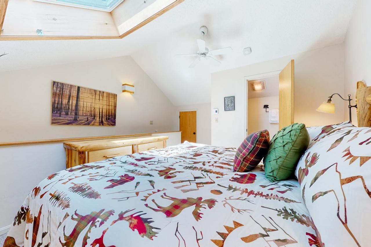 Nordic Wilderness Lodge Bartlett Bagian luar foto
